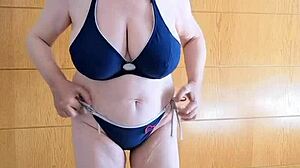 Hot milf seduces me in pov riding session