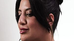 busty sarah arabic opens up