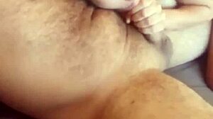 Novinha Gostosa Mamando A Piroca E Piscando A Bucetinha