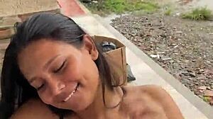Puta Colombiana Chupa Polla En Calle Cogida Por Vecina