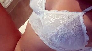 Juicy Wet Pussy Tempts Hungry Mouth for Surprise Cumshot