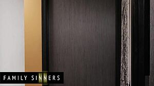 Step Siblings Fight Over Shower Then Fuck Doggystyle Cowgirl in Bathroom