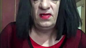 shy bisexual crossdresser stuffs ass full homemade