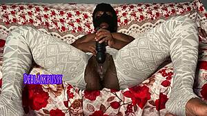 how does this squirting slut explode so easy with toys?!