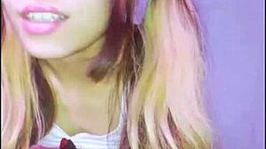 hey padrastro wanna chat while i lift my skirt for you?