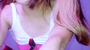 hey padrastro wanna chat while i lift my skirt for you?