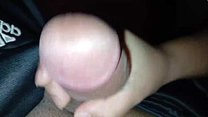 que rico ver el semen de mi novio chorreando despues de mi paja perfecta