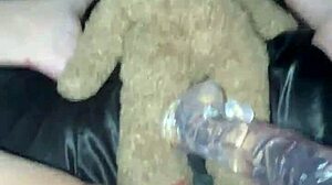 Virgin 18-Year-Old Saudi Amateur Deep Masturbates Huge Glass Dildo Tight Wet Pussy Los Angeles Kinky Fetish