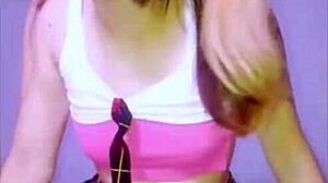 hey padrastro wanna chat while i lift my skirt for you?