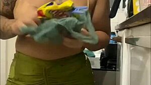 i feed hubby good so he eats my big pussy dessert after 😋