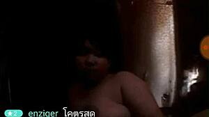 em gai vietnamese beauty shows off her hot body