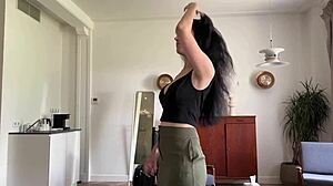 Hot Stepmom Forgets Panties Before Bed