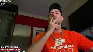 dude check my prollking xxl monster cock bulge in sneakers socks fetish