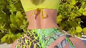 big ass twerks during hot sex