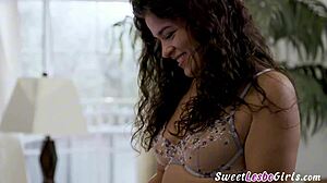 damn sexy brunettes victoria voxxx angelina moon cum hard from wet pussy massage