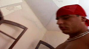 Madame gostosa rides mecânico's cock cowgirl after ass licking toys!