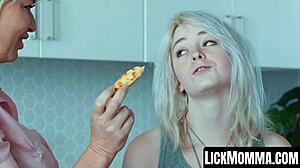 Teen Annie Archer and Stepmom London River mutually dildo fuck lick pussies taboo lesbian