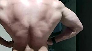 💪 strong ripped brazilian stud with huge cock ready for homemade mature action