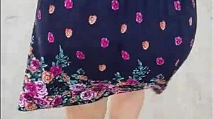 Puta Callejera Upskirt Teases Latina Whore Street Skirt Lingerie