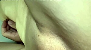 Ex- Idol's Clean Shaved Pussy in Hawaii Enjoy the View