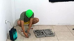 wanna watch me sneak into stepson's gym for acrobatic doggystyle after flirting hard?