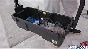 Tammy Jean slutty BBW rides cock hard to creampie finish! 🍑💦