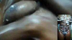 Cyndy Blackslave Masturbates Squirts in Shower