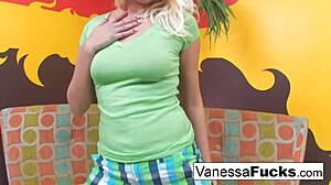 Vanessa, wanna see me ram this cage toy deep in my tight 18+ pussy?