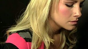 Jessica Nyx slurps cock passionately then gulps hot load 💦😋