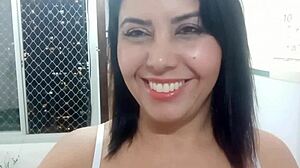 sarah rosa's fiery lingerie vlog tempts