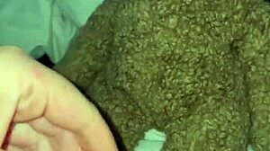 hey check this arab teen stuffing food in her kinky pussy los angeles