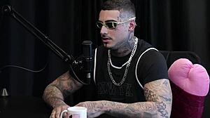 model pops viagra gym refuge saves cumshots end 💦😈