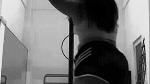 Whoa, check out this pinay shaking her big ass pole dancing in heels 😍 aerial hoops got me hooked!