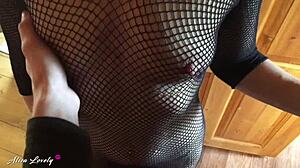 imagine this horny slut sucking off neighbor on stairs