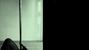 Whoa, check out this pinay shaking her big ass pole dancing in heels 😍 aerial hoops got me hooked!