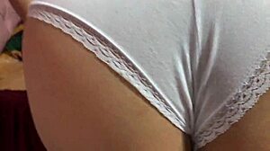 Caught my stepsis trying on tight gym leggings her huge ass looks so fuckable 🍑🔥