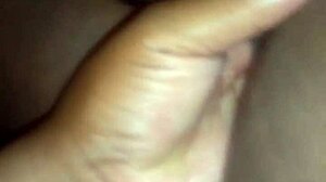 Gozada explosiva bem no cu apertado da puta gulosa