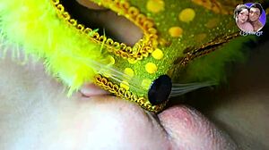 Japanese amateur teen gets pussy licked to squirt in mouth during massage