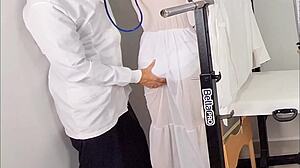 noivo corno's bride gets blindfolded doc exam n fucked hard 😱💦