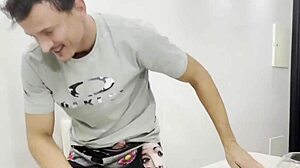 quer saber como comi o cu da cunhada enquanto a mulher cozinhava? ela gemeu gostoso no meu pau