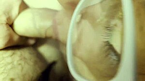 Amateur BBW Wife Sandra Deepthroats In Job Interview Turns To Hot Pussy Lick