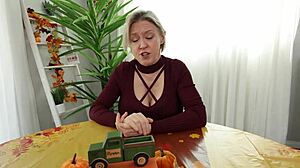 hey little step sis breezy bri, you showing off that thankful pussy ride or what?