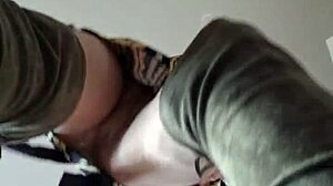 Elza Koms commands slave to worship fetish feet.