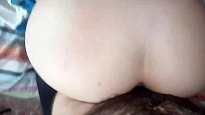 Gamer Stepsis Tempts Brother with Monster Cock in Bedroom Ride