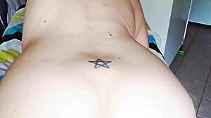 Mature Cougar Spreads Huge Pussy Lips for Wild Masturbation Show