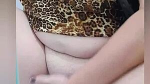 Vídeo personalizado: blonde milf anal fucks huge pussy lips then squirts wild for higor machado