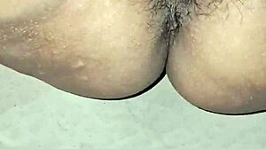 wanna see this hairy indian bhabhi stuff that dildo deep?