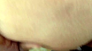 Какво става когато мащехата се включи в забавата край реката в джунглата?