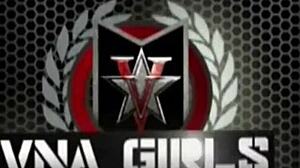 mature bbw sara jay fingers pussy in steamy shower? 🔥🚿