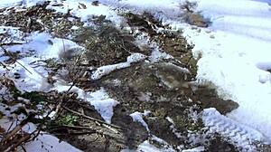 Milf stands and pisses behind garages, dirty shaved pussy urinates publicly!